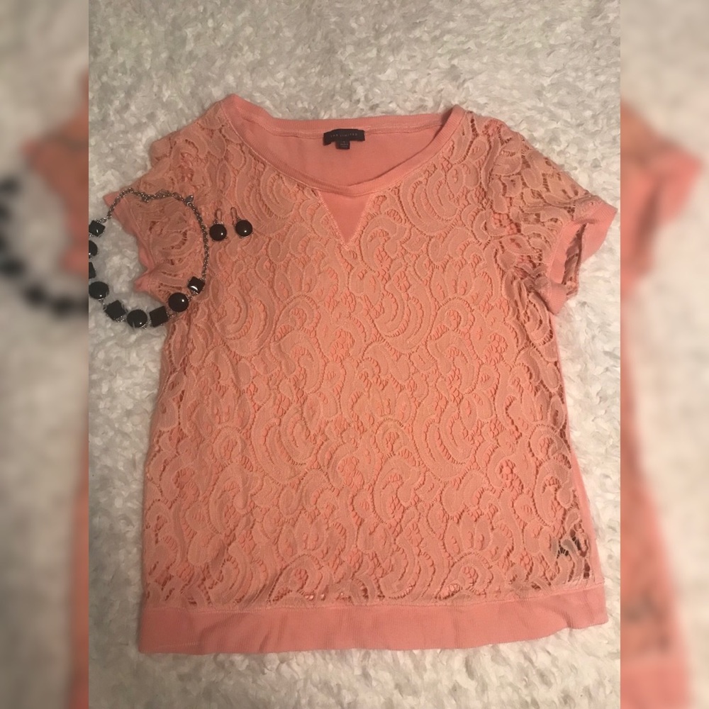 Peach laced top 🧡